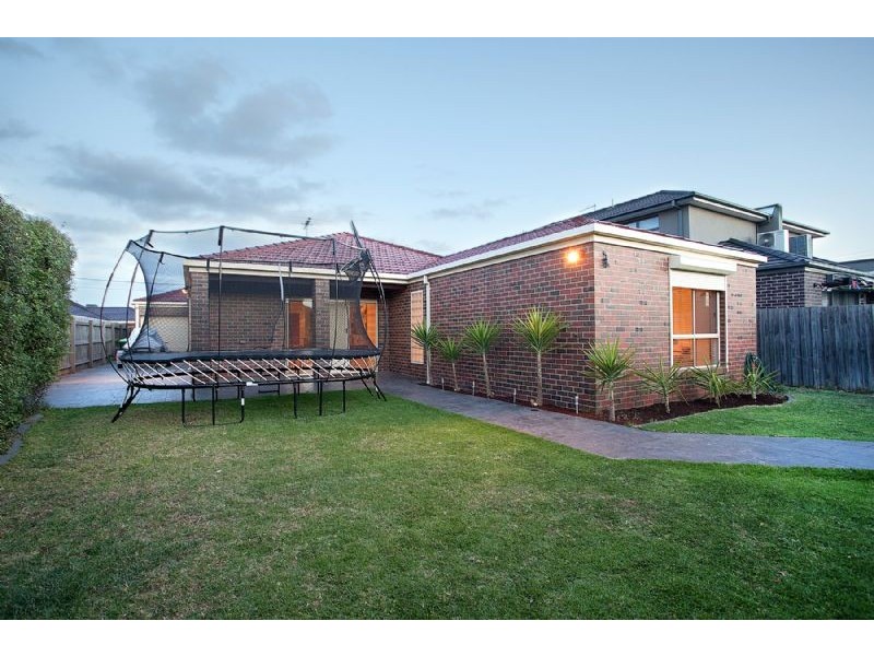 39 Doherty Street, Deer Park VIC 3023