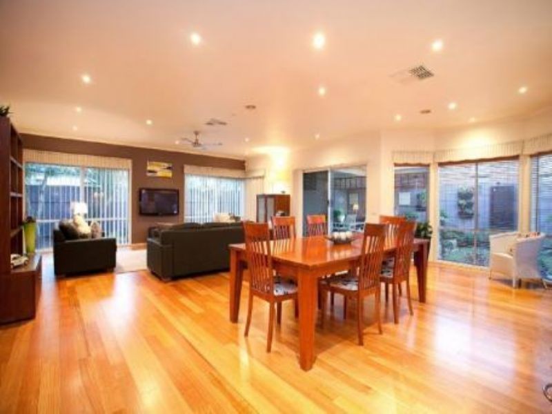 10 Tussock Grove, Cairnlea VIC 3023