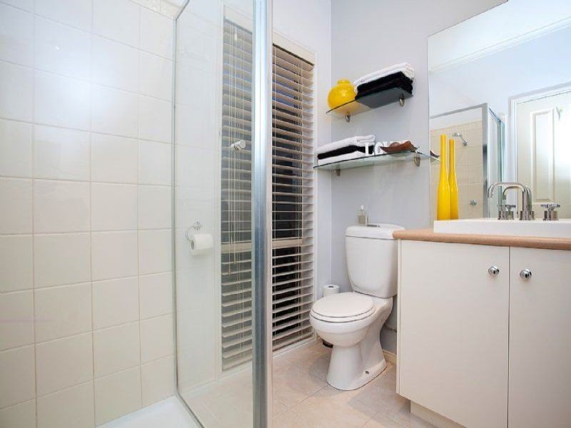 10 Tussock Grove, Cairnlea VIC 3023