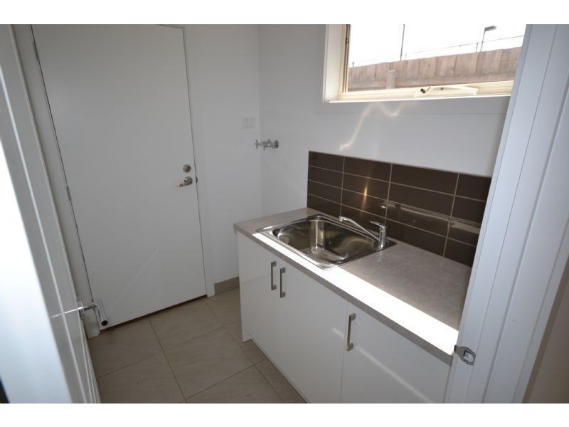 8A. Irvine Street, Deer Park VIC 3023