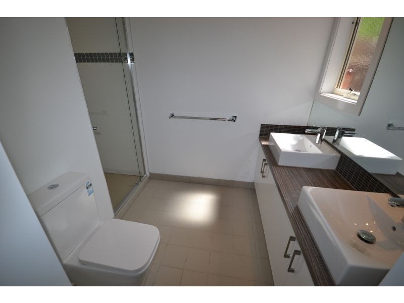 8A. Irvine Street, Deer Park VIC 3023