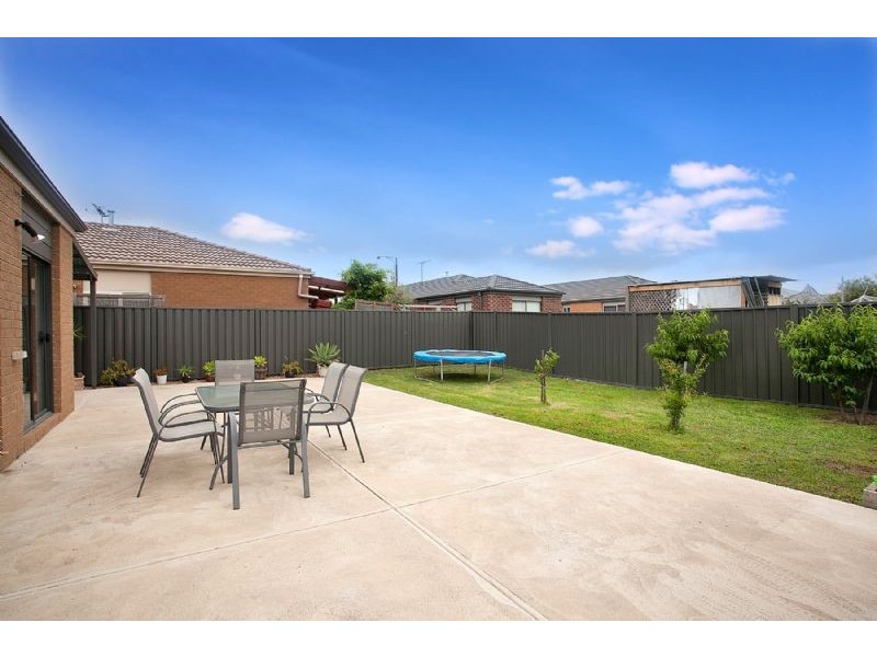 6 Jonah Parade, Deer Park VIC 3023
