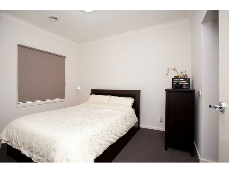 6 Jonah Parade, Deer Park VIC 3023