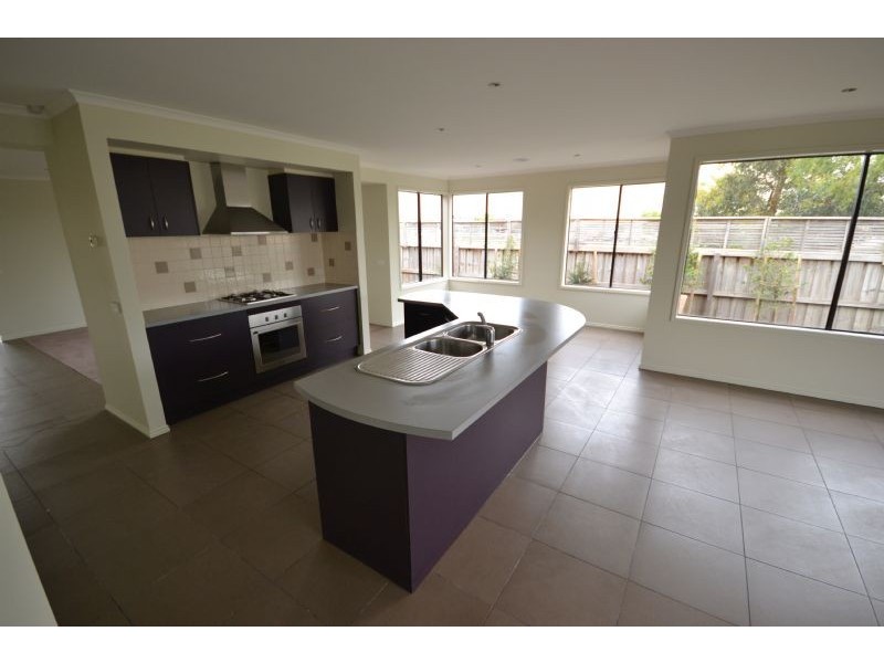 9 Cashmere Crt, Derrimut VIC 3030