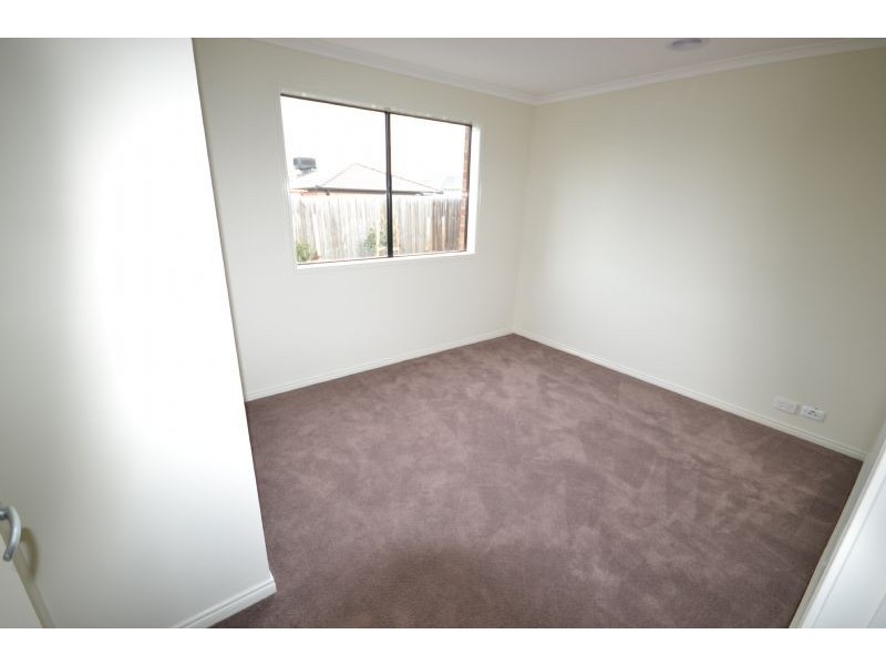 9 Cashmere Crt, Derrimut VIC 3030