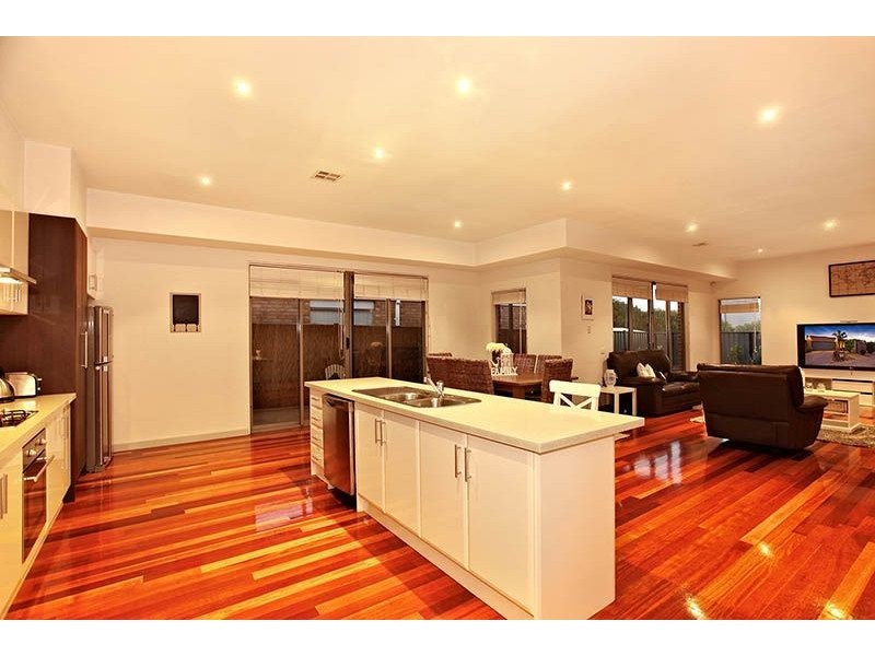 9 Scotney Crescent, Derrimut VIC 3030