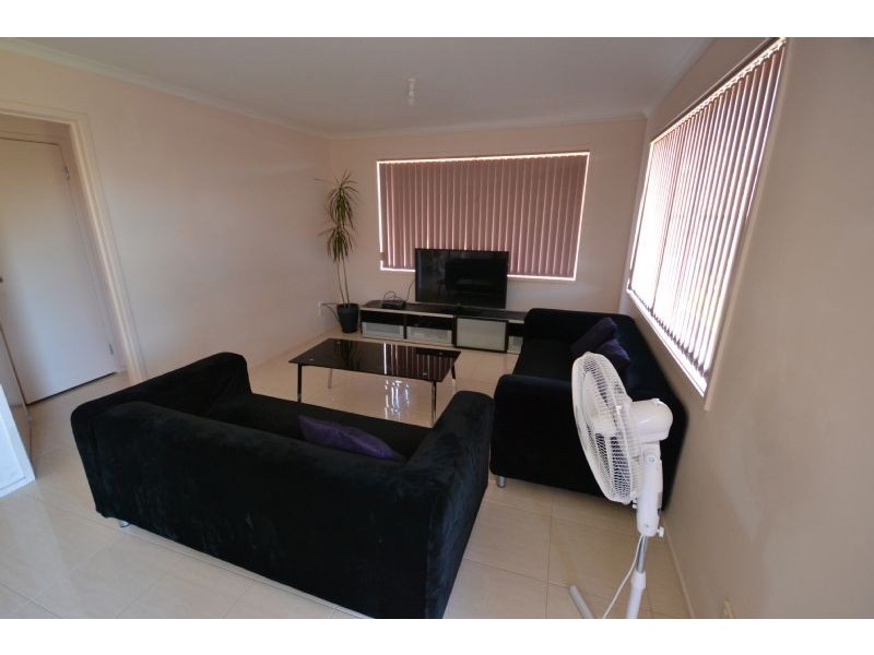 18 Chartwell Cres, Derrimut VIC 3030