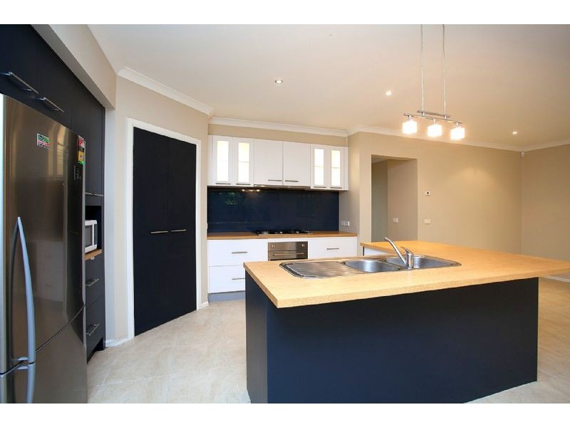 61 Windsor Boulevard, Derrimut VIC 3030