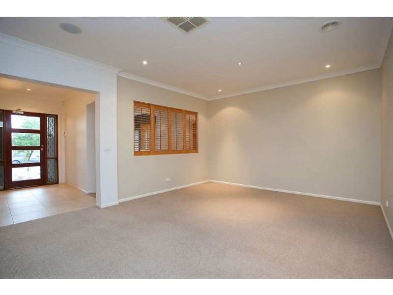 61 Windsor Boulevard, Derrimut VIC 3030