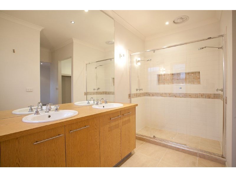 61 Windsor Boulevard, Derrimut VIC 3030