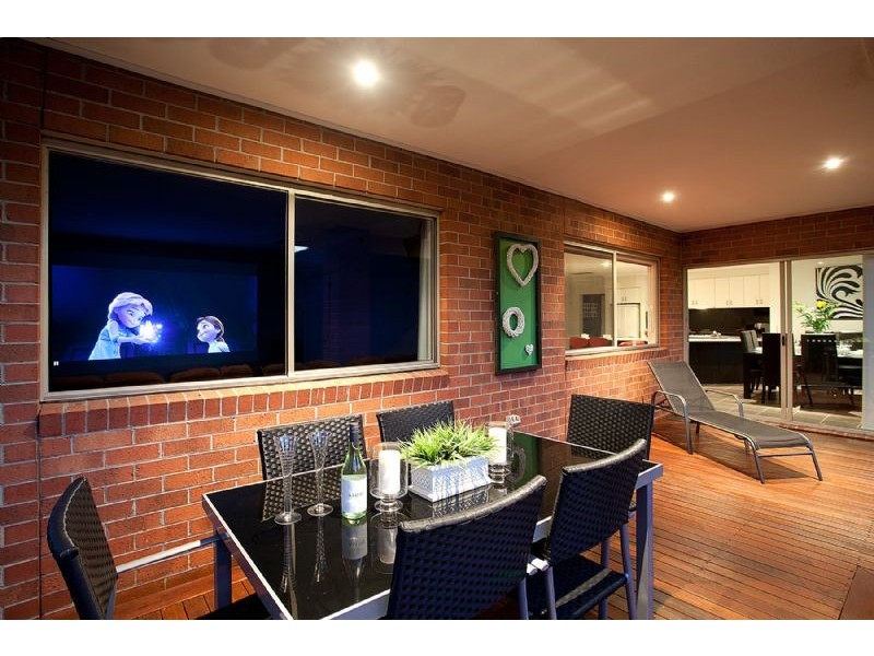 12 Oakham Glade, Derrimut VIC 3030