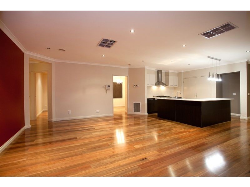 14 Scotney Crescent, Derrimut VIC 3030