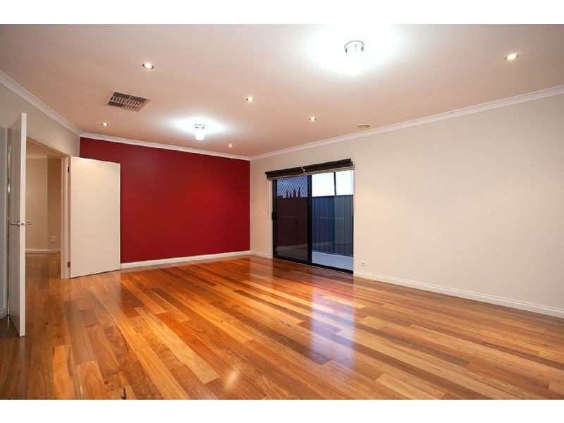 14 Scotney Crescent, Derrimut VIC 3030