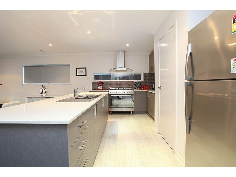 15 Inverness Avenue, Derrimut VIC 3030