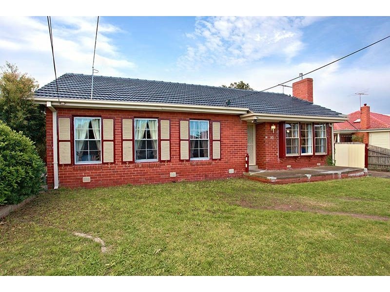 10 Widnes Court, Deer Park VIC 3023