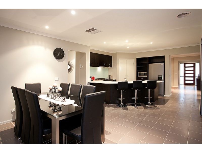 7 Drummond Circuit, Derrimut VIC 3030