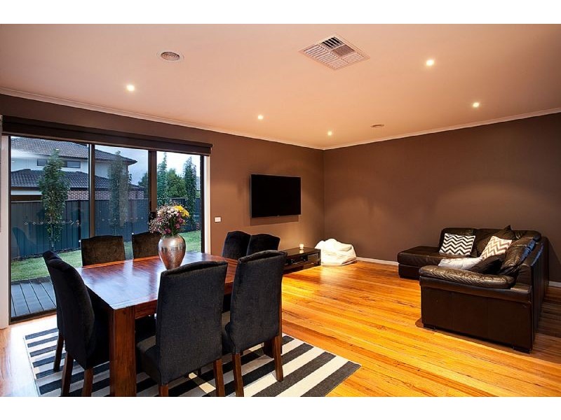 4 Inverness Avenue, Derrimut VIC 3030