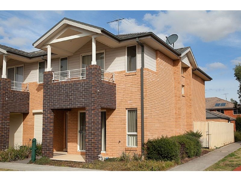 2 Buckhaven Street, Deer Park VIC 3023