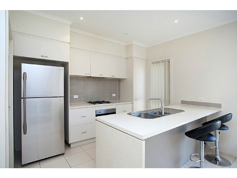 2 Buckhaven Street, Deer Park VIC 3023