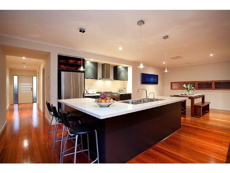 13 Alvaston Street, Deer Park VIC 3023