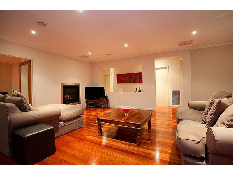 13 Alvaston Street, Deer Park VIC 3023