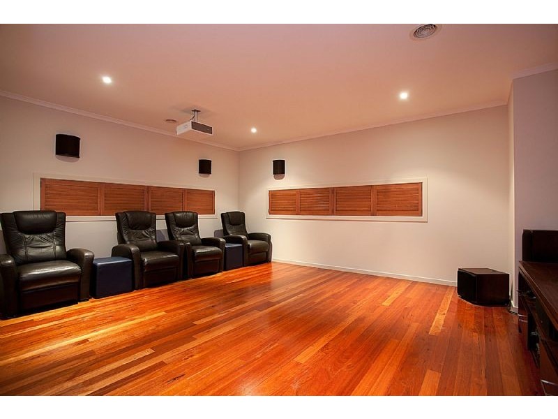 13 Alvaston Street, Deer Park VIC 3023