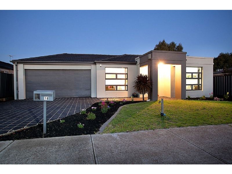 18 Scotney Crescent, Derrimut VIC 3030