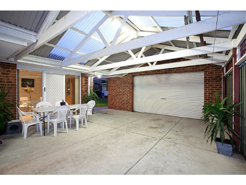 1 Lake Boga Avenue., Deer Park VIC 3023