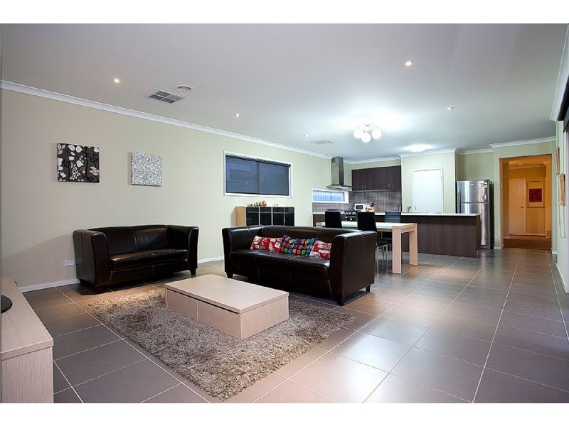 20 Grosvenor Crescent, Derrimut VIC 3030