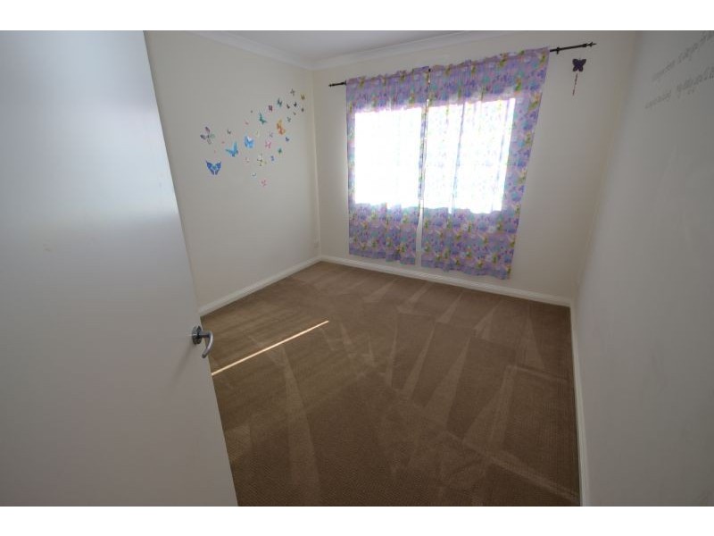 4  Hemsley Drive, Deer Park VIC 3023