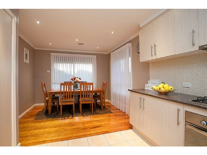 19 Tasman Avenue, Deer Park VIC 3023