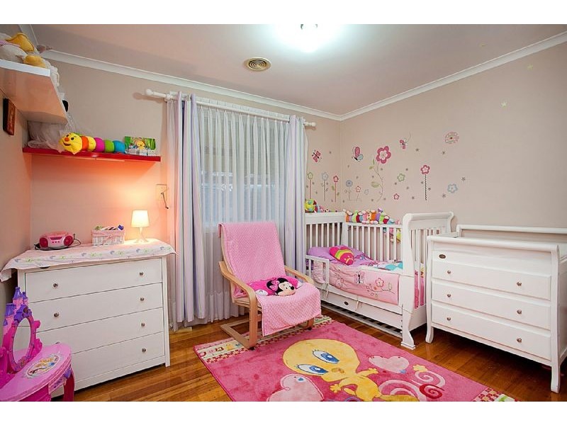 19 Tasman Avenue, Deer Park VIC 3023