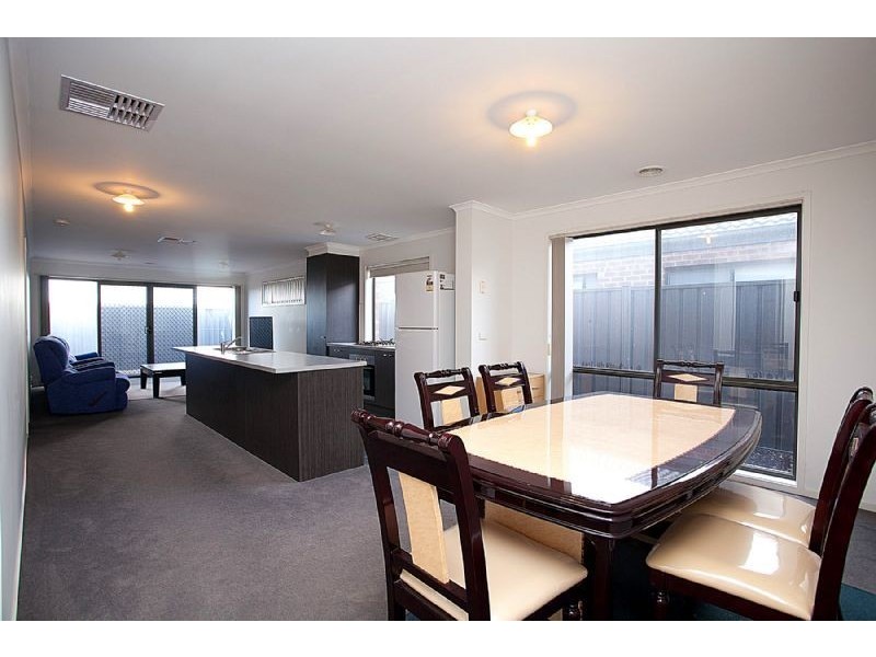 23 Jonah Pde, Deer Park VIC 3023