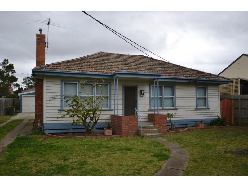 15 Kynoch Street, Deer Park VIC 3023