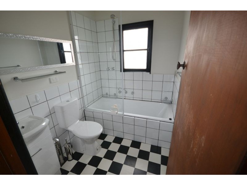 15 Kynoch Street, Deer Park VIC 3023