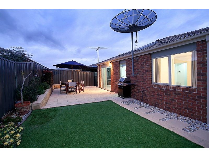 31 Ashgrove Drive, Deer Park VIC 3023