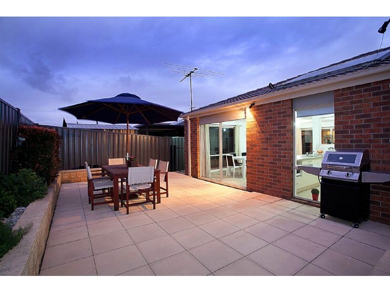 31 Ashgrove Drive, Deer Park VIC 3023