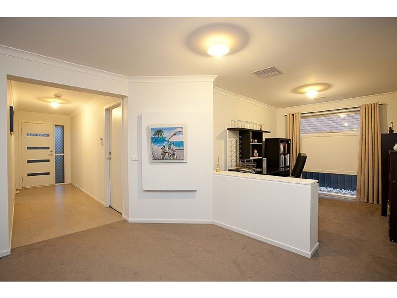 31 Ashgrove Drive, Deer Park VIC 3023