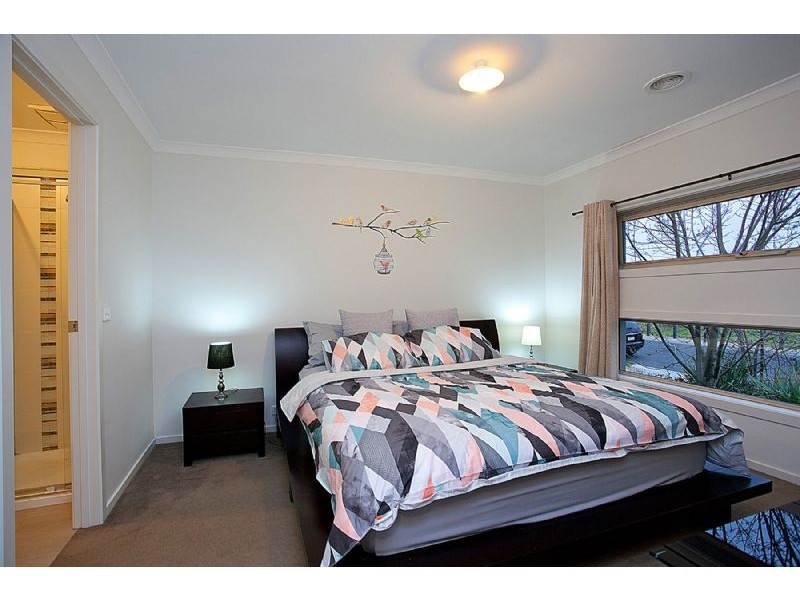 31 Ashgrove Drive, Deer Park VIC 3023