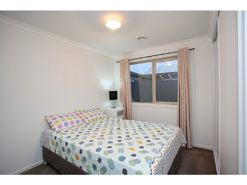 31 Ashgrove Drive, Deer Park VIC 3023