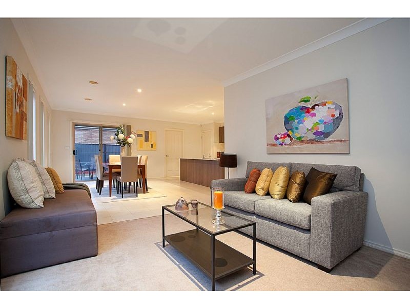 9 Fernhurst Avenue, Derrimut VIC 3030