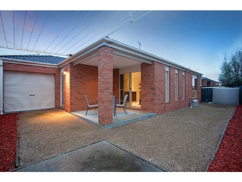 9 Fernhurst Avenue, Derrimut VIC 3030