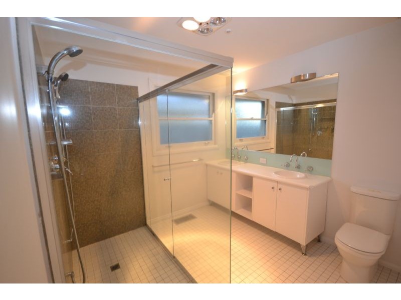 20 Bird Street, Deer Park VIC 3023