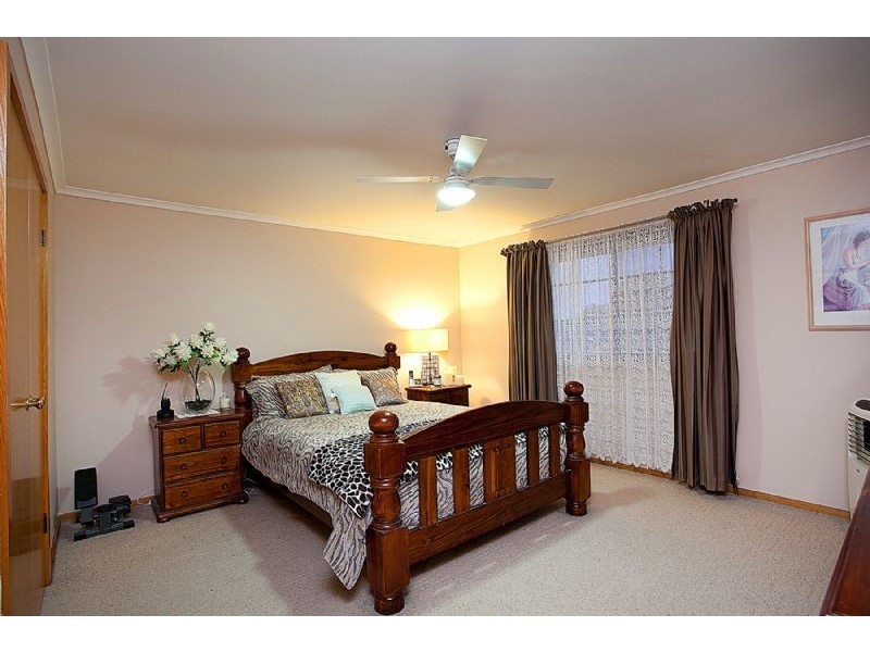 25 Doherty Street, Deer Park VIC 3023