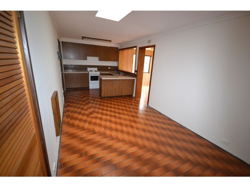 2 Telford Close, Deer Park VIC 3023