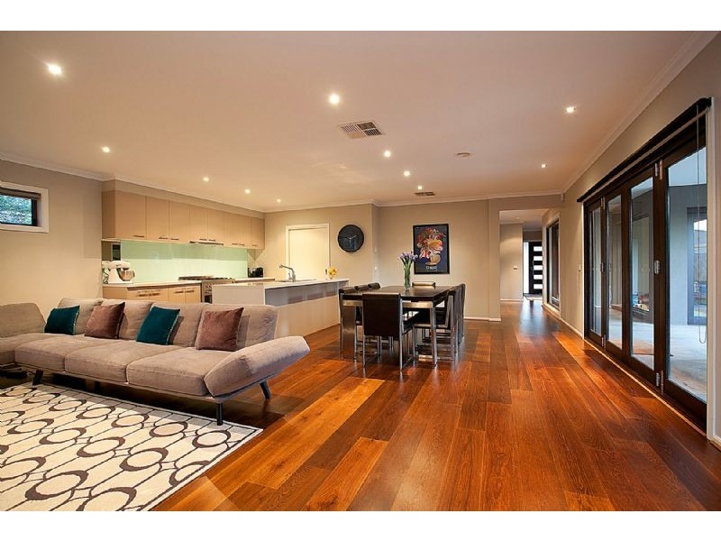 6 Lincoln Drive, Derrimut VIC 3030
