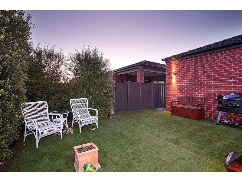 7 Longfield Way, Deer Park VIC 3023