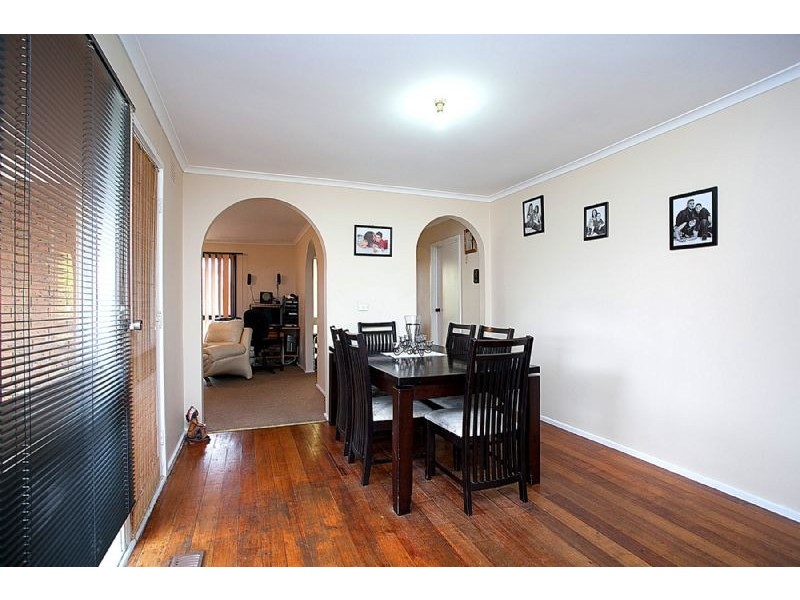 14 Waylett Court, Deer Park VIC 3023