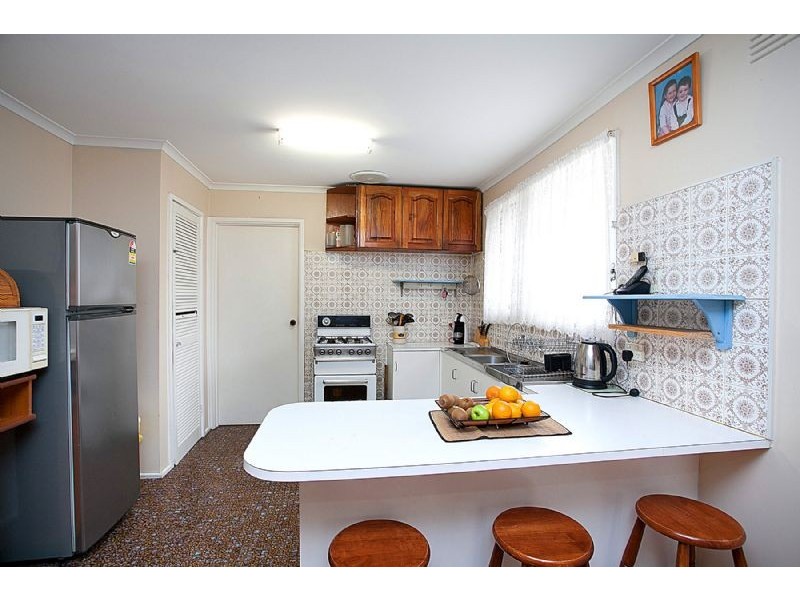 14 Waylett Court, Deer Park VIC 3023