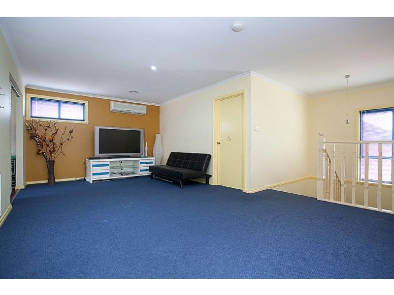 8 Westbrook Place, Cairnlea VIC 3023